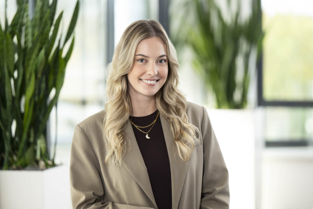 Mitarbeiterin von Koch International