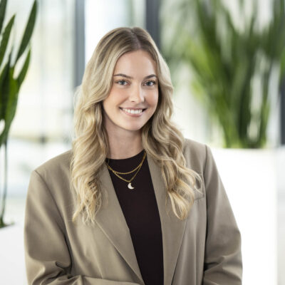 Mitarbeiterin von Koch International